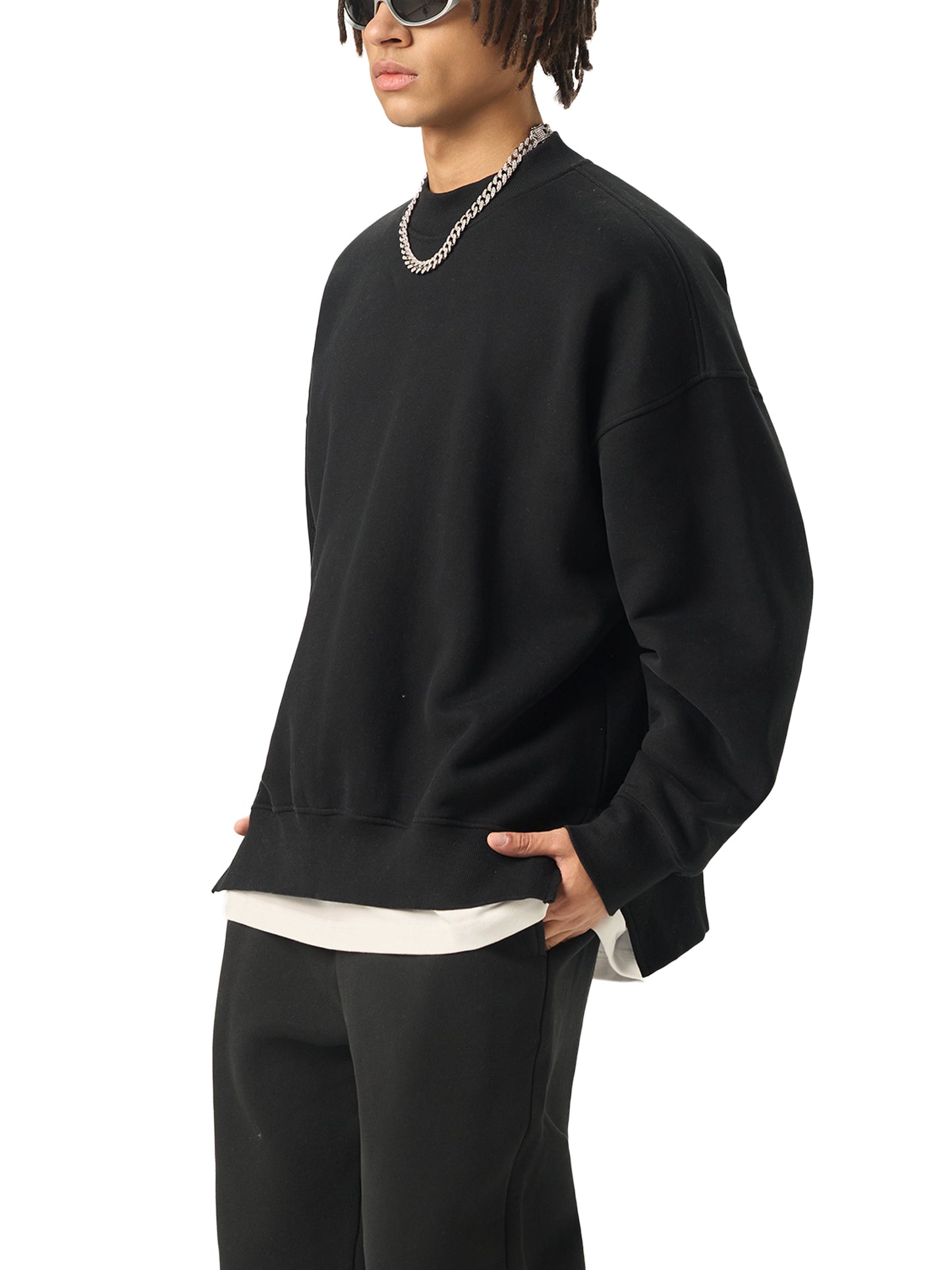 STAY STRONG Fleece Side Slit Crewneck Sweatshirt